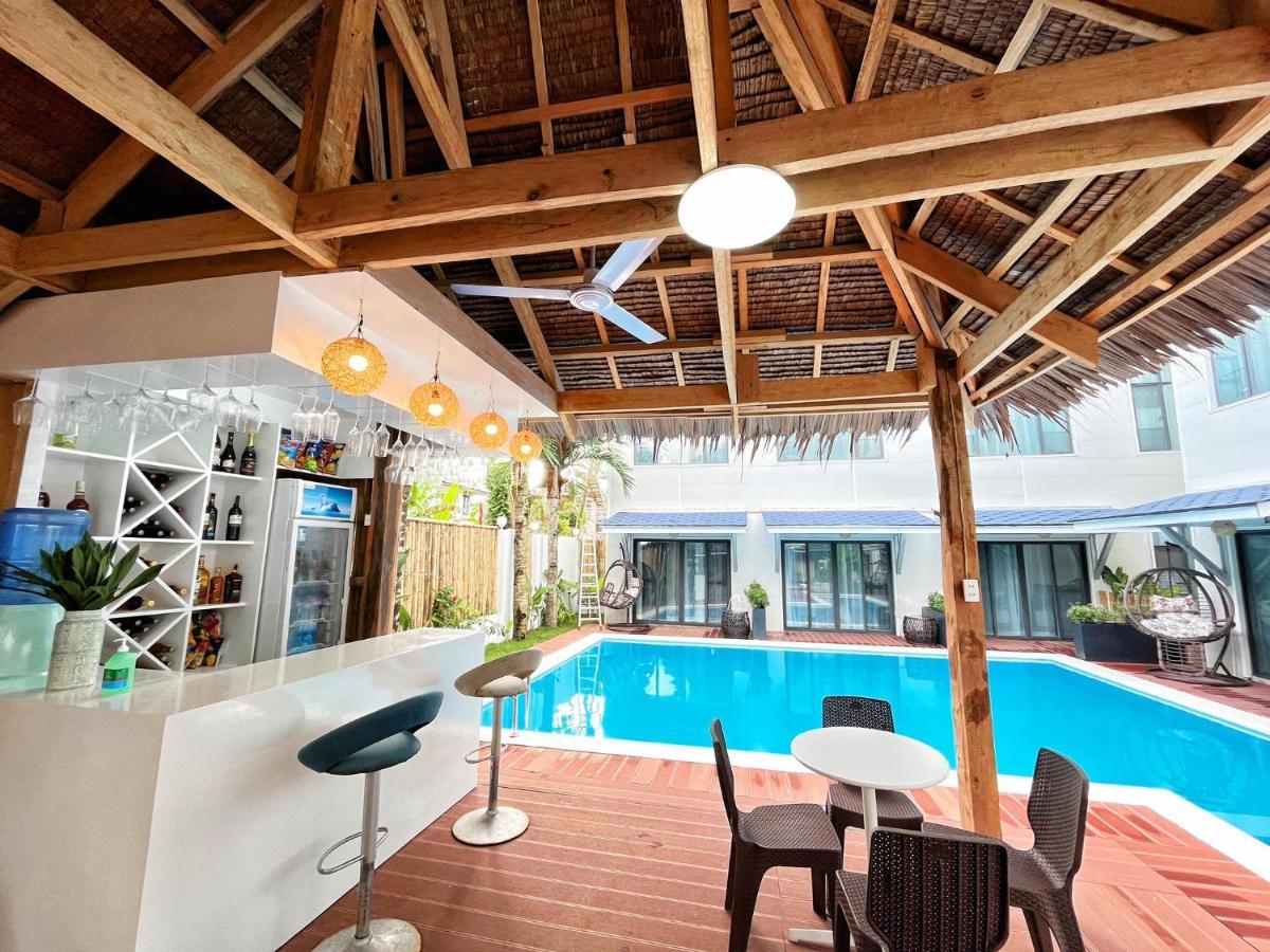 Siargao Seasky Resort Catangnan Exterior photo
