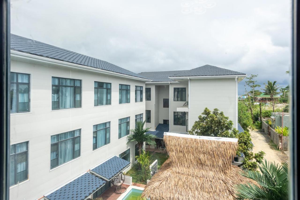 Siargao Seasky Resort Catangnan Exterior photo