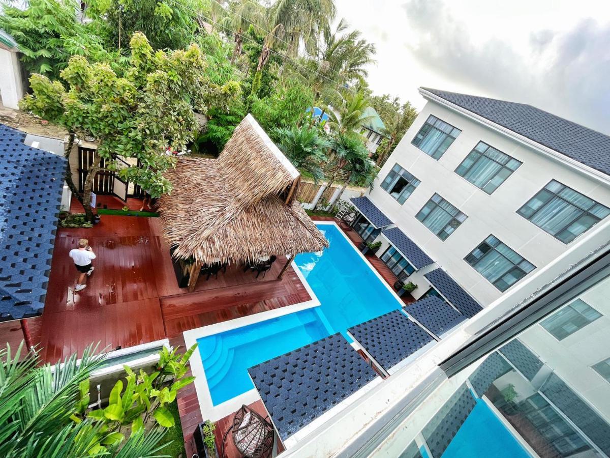 Siargao Seasky Resort Catangnan Exterior photo
